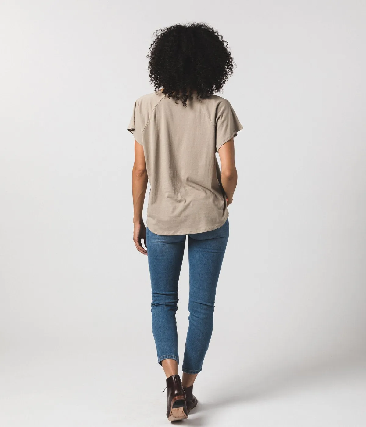 Women's Raglan Crew - Oatmeal