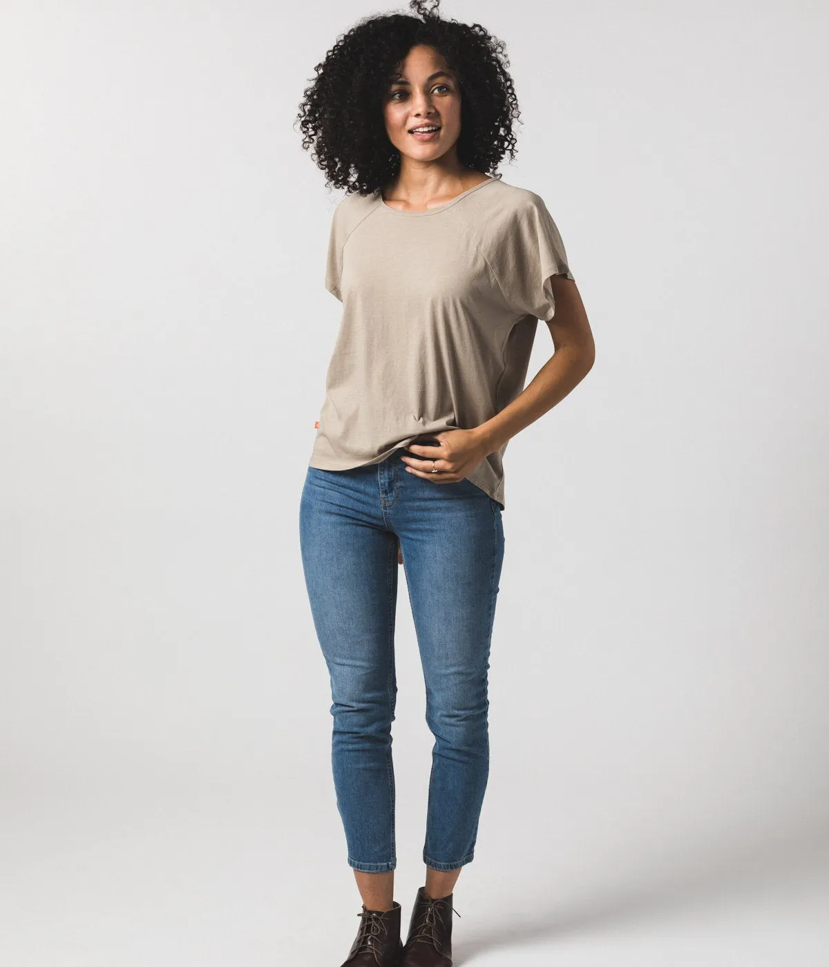 Women's Raglan Crew - Oatmeal